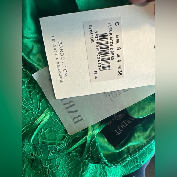 Bardot Women's Fleur Green Lace Cocktail Midi Dress Size 4 NEW NWT - Picture 5 of 5